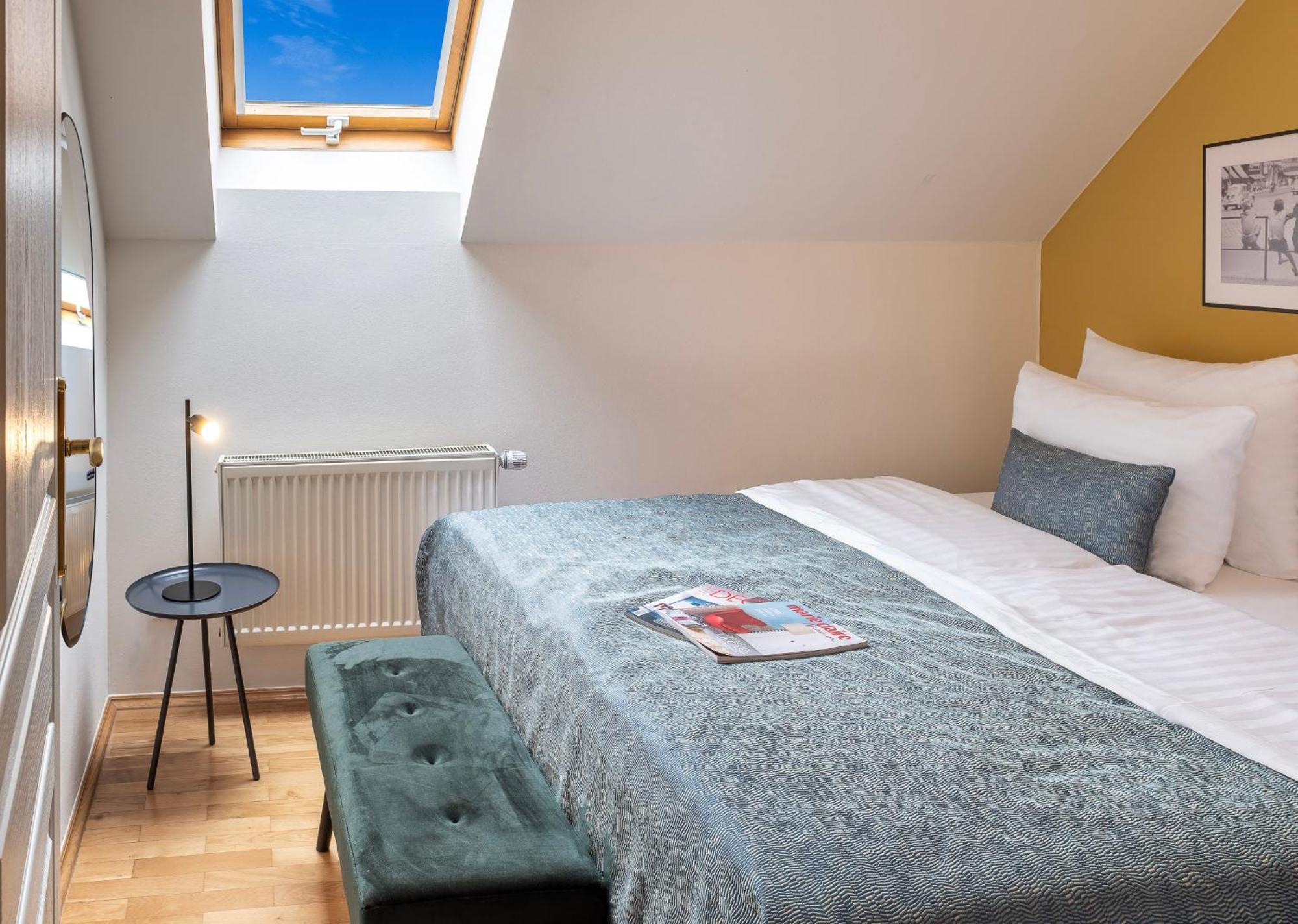 Vn48 Suites By Adrez Prague Room photo